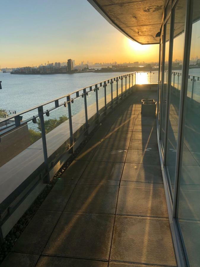 The Penthouse Apartment Londra Exterior foto